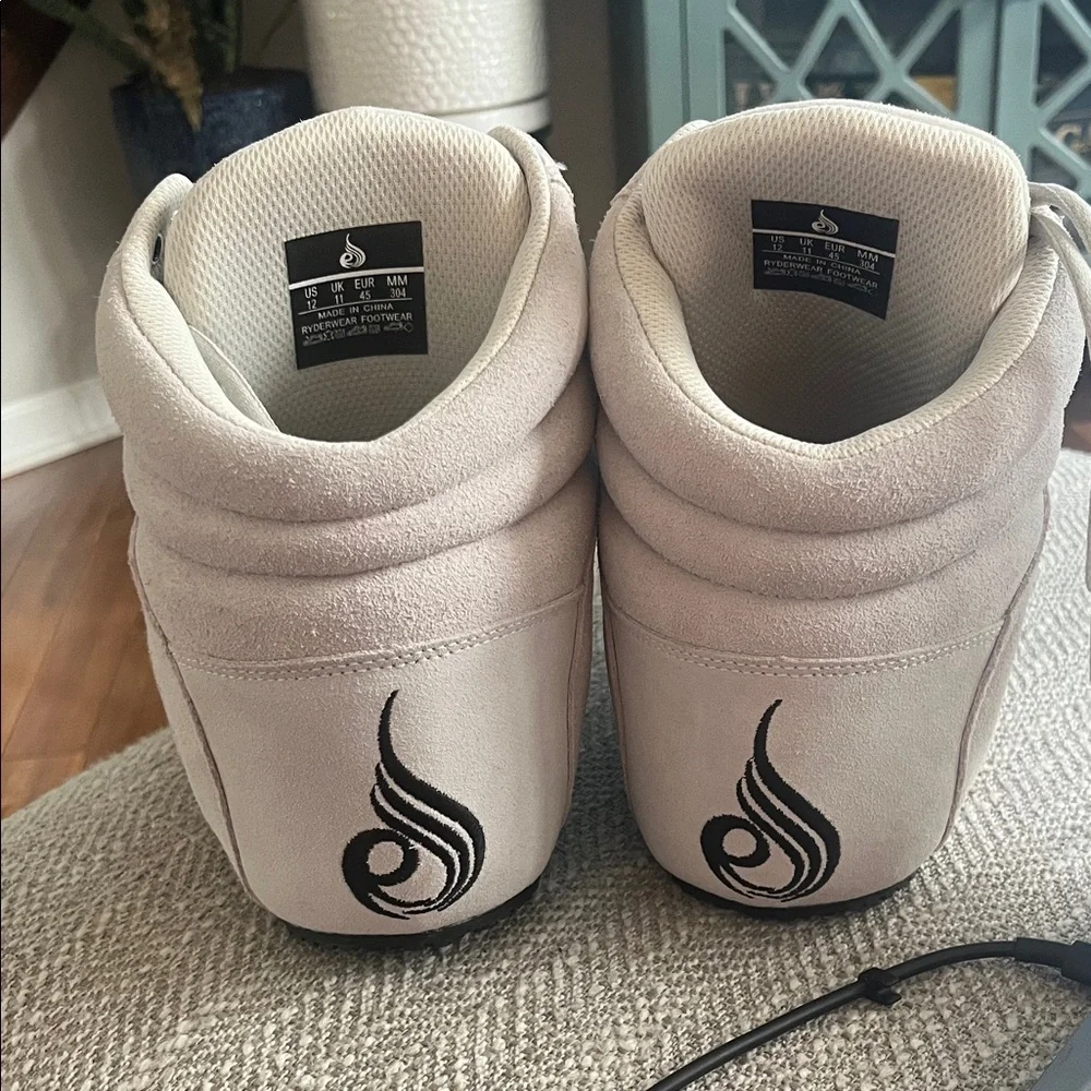 Ryderwear Men's Light Gray Athletic High-Tops - Picture 4 of 6